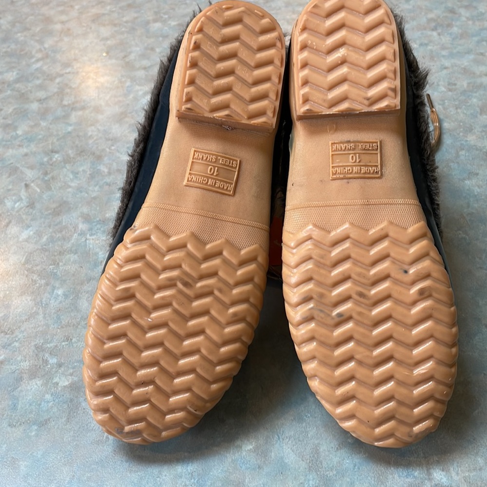 Sporto booties (sz 10) - Picture 8 of 10